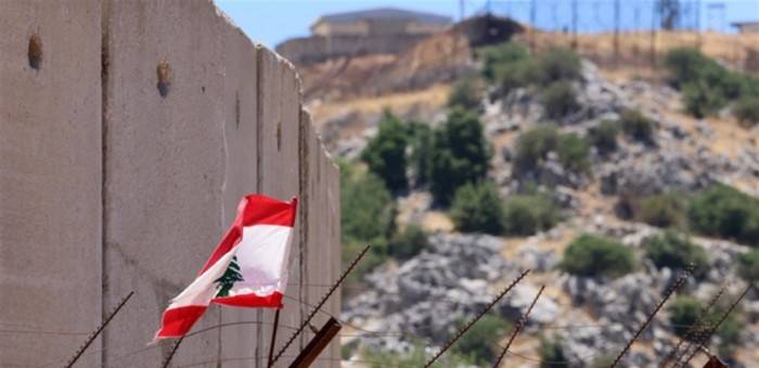 الجيش الإسرائيلي يستهدف أطراف ميس الجبل الشرقية بالقذائف المدفعية