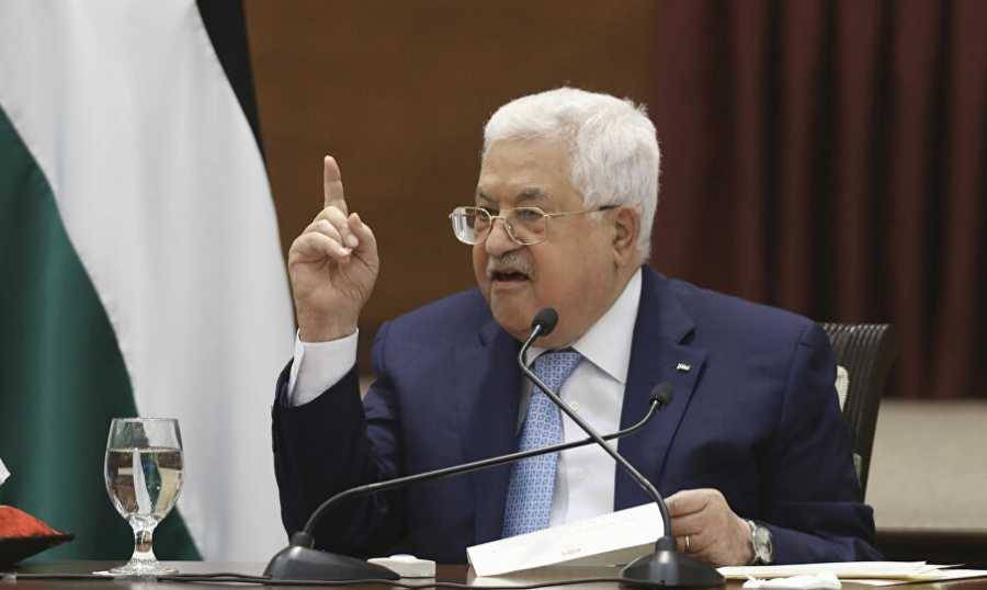 عباس يدعو بايدن إلى التدخل الفوري لوقف الإبادة الجماعية بحق الشعب الفلسطيني