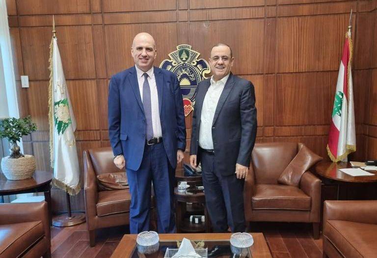 اجتماع بين البيسري ولحود لتعزير التعاون بين وزارة الزراعة والأمن العام