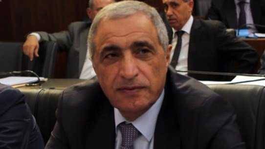 هاشم يطالب الحكومة بإيلاء المنطقة الجنوبية الحدودية أهمية وأولوية