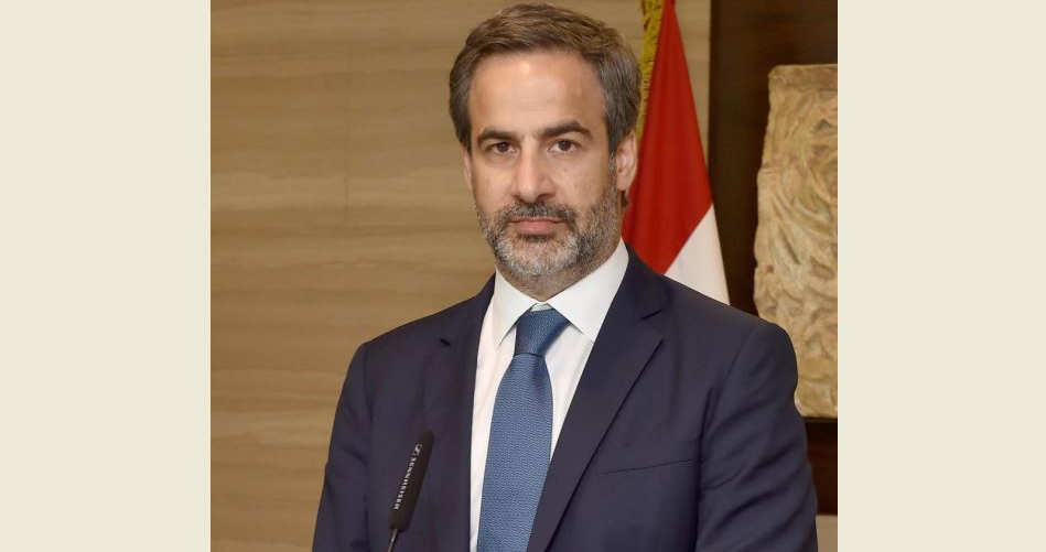 معوض: يريدون ضرب الجيش للإمساك بورقة الجنوب