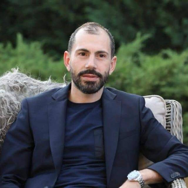 احمد الخير: كل اللغات لا تصف هول الإجرام بحق أهل غزة