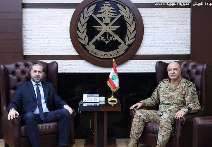 استقبالات العماد قائد الجيش