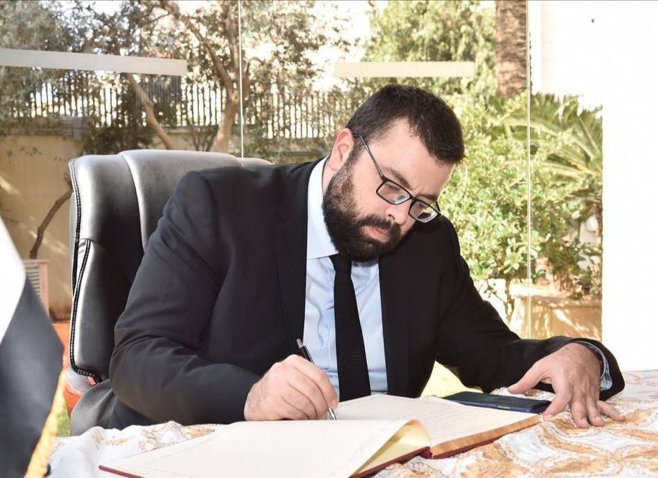 أحمد الحريري في يوم اللغة العربية: للتوحد حول عبارات التضامن مع جرح غزة