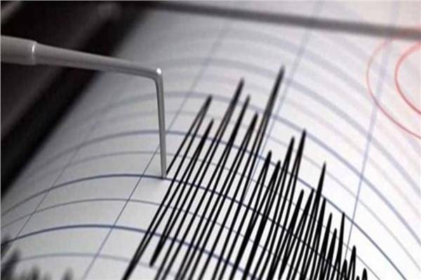 زلزال بقوة 7.4 ريختر يضرب اليابان وتحذيرات من تسونامي