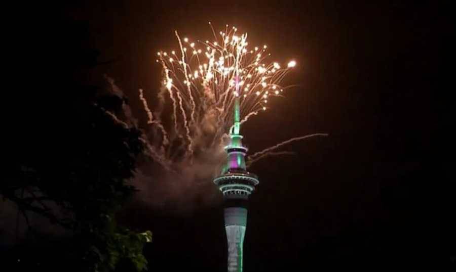 أول دولة تحتفل بالعام الجديد