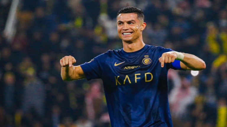 رونالدو يوجه نصيحة لنجوم كرة القدم في العالم قبل انطلاق الميركاتو الشتوي