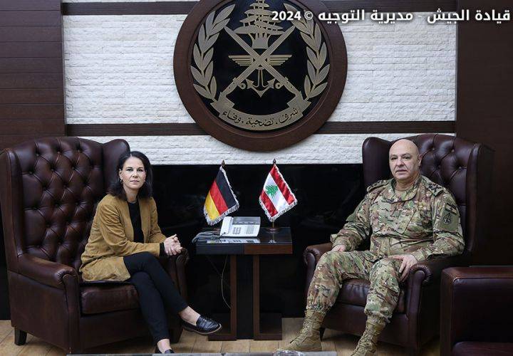 استقبالات قائد الجيش