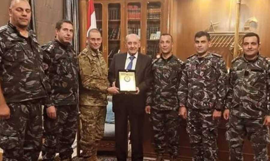 زيارة ودرع لبري تسبّبا بإشكال بين أهالي شهداء فوج إطفاء بيروت والقيادة