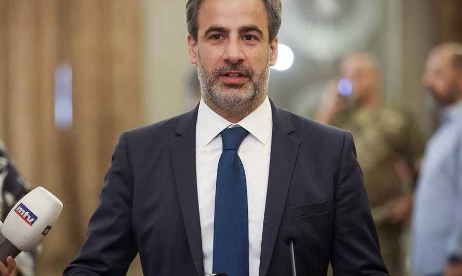 معوّض: كفى طعناً بالدستور وتفصيله على قياس مصالح الأشخاص
