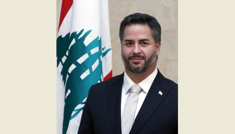 وفد من 