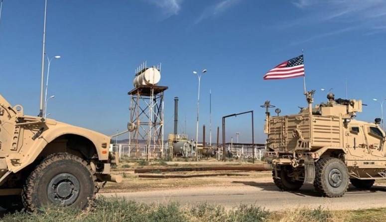 فصائل عراقية مسلحة: استهدفنا برشقة صاروخية قاعدة أميركية في حقل كونيكو في العمق السوري