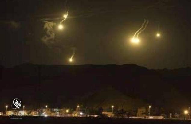 المسيرات تغير على دفعتين بالأوسط