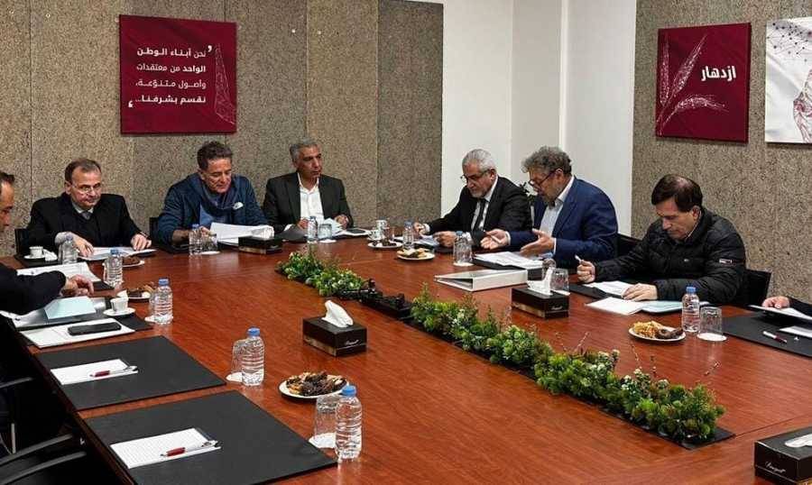 لقاء في مقرّ 