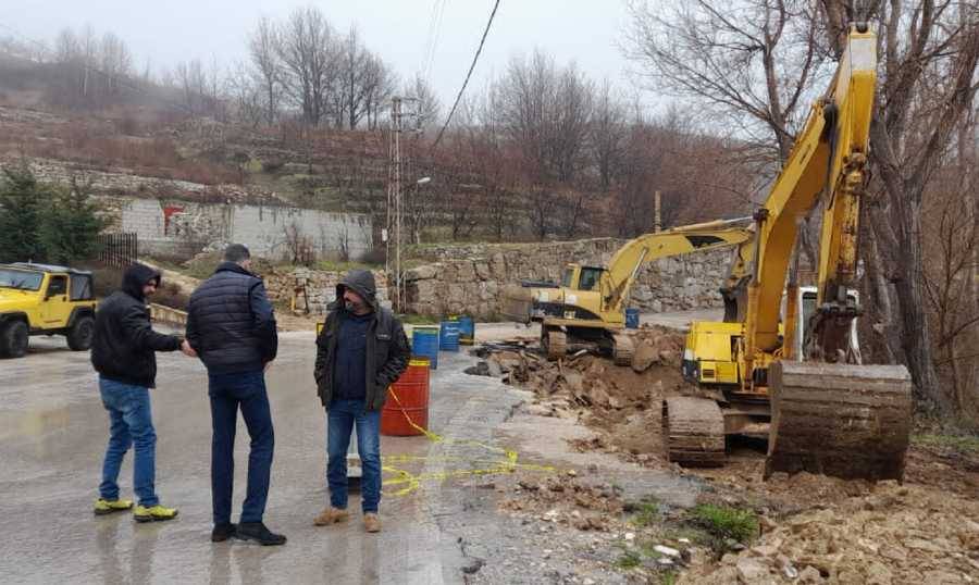 البدء بصيانة الطريق الدولية بين زحلة وترشيش