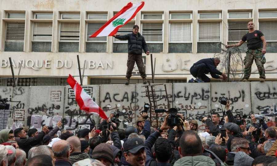 نداء من العسكريين المتقاعدين: كونوا جاهزين للتحرك