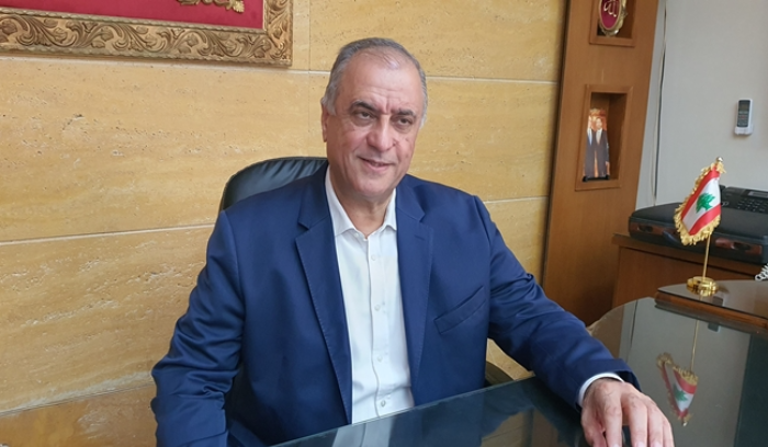 سليمان يستقبل نقيب مالكي الشاحنات العاملة بالترانزيت