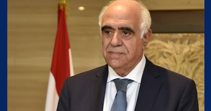 القصيفي يتلقى اتصالات تعزية بوفاة والدته