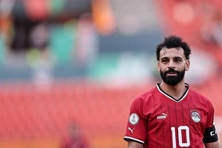 اقتراح بتحويل 20% من راتب صلاح مع ليفربول إلى مصر
