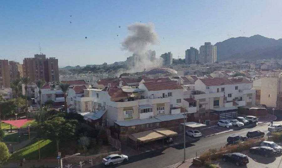 الحوثي يستهدف 