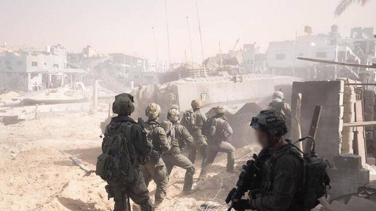 اشتباكات عنيفة في جباليا شمالي قطاع غزة وسط تحليق كثيف لطائرات حربية إسرائيلية