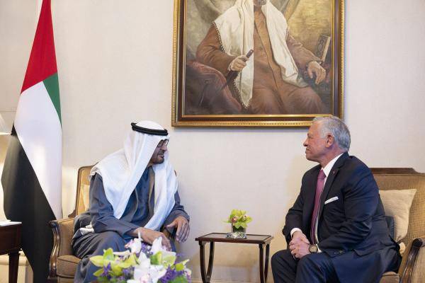 محمد بن زايد وملك الأردن يؤكدان أهمية تكثيف الجهود لوقف إطلاق النار في غزة