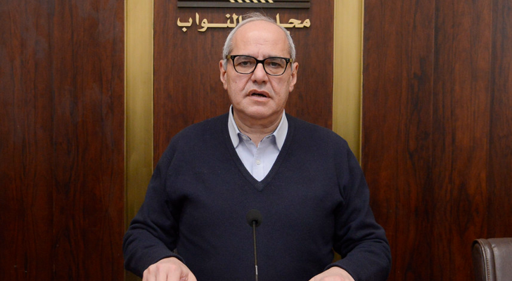 خلف : عجز نواب الامة عن انتخاب الرئيس يفرض إعلان مسؤوليتهم عن إسقاط رمز وحدة الوطن