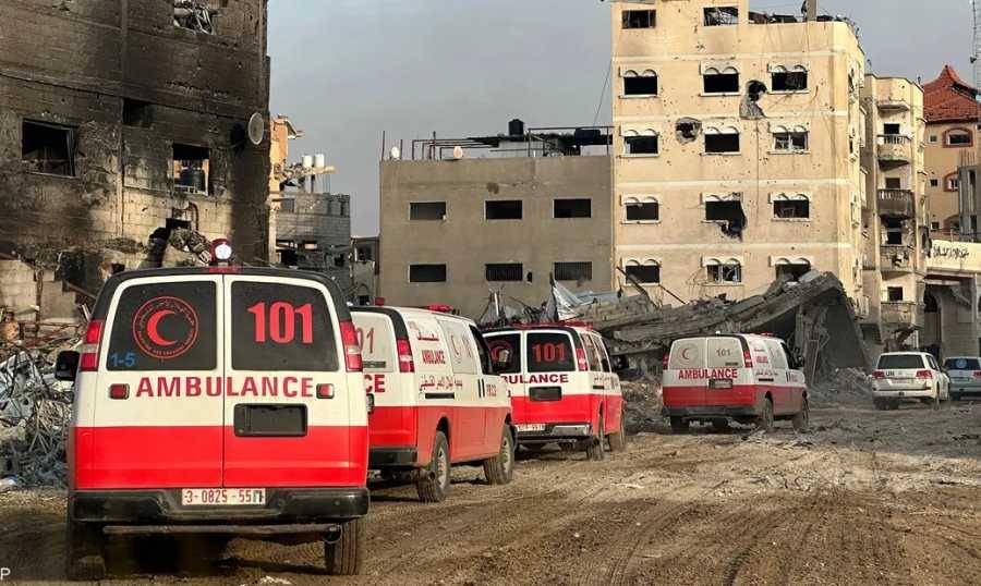إسرائيل تعتقل 200 شخص خلال مداهمة مجمّع ناصر الطبي
