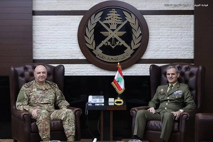 تطورات الجنوب محور لقاءات قائد الجيش