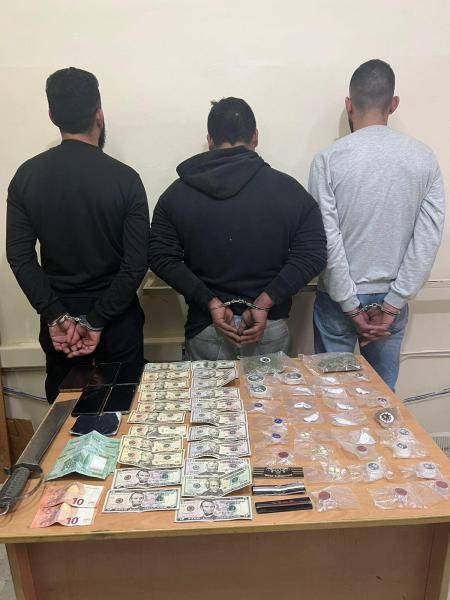 توقيف شخصين ينشطان بتجارة وترويج المخدّرات و ثالث بجرم التعاطي