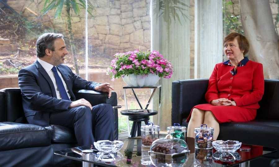 معوّض التقى فرونتسكا: للخروج من حالة العرقلة والتعطيل
