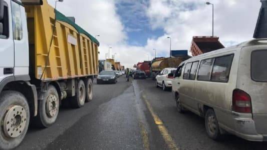 توقيت جديد لسير الشاحنات على طريق ضهر البيدر