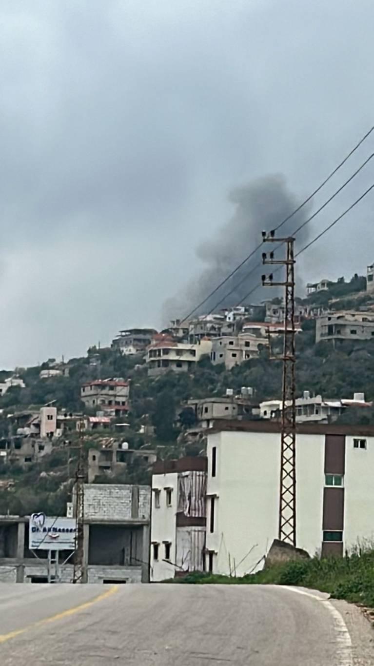 غارتان على مروحين وعيتا الشعب