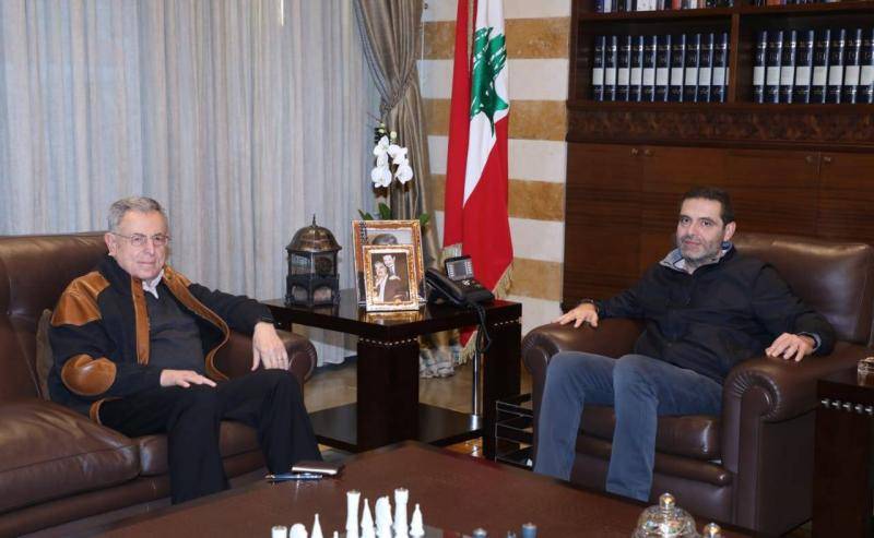 السنيورة يطمئن إلى صحة الحريري