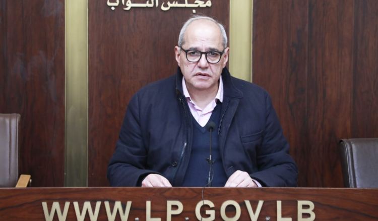 خلف: لنبدأ باسترداد الدولة