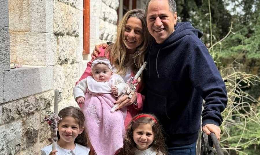 بالصورة: هكذا احتفل سامي الجميّل بأحد الشعانين
