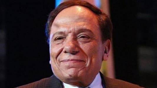 كيف يمضي عادل إمام وقته بعيداً عن الأضواء؟