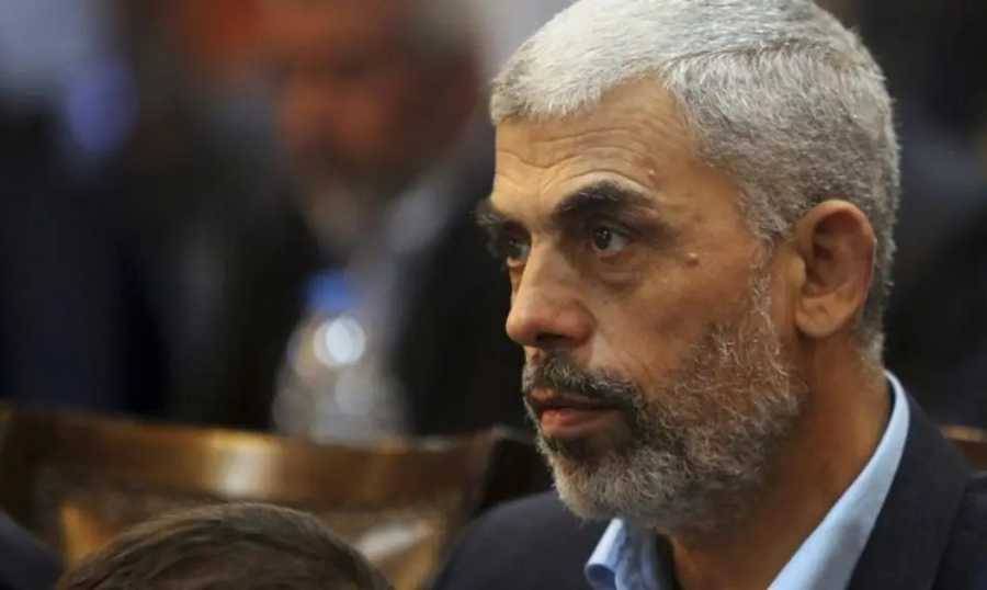 معلقًا آماله على تصعيد ايراني... السنوار 