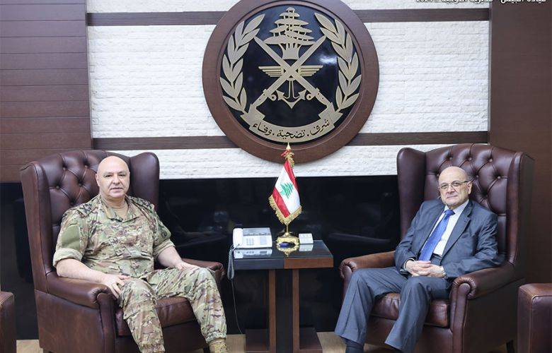 استقبالات قائد الجيش
