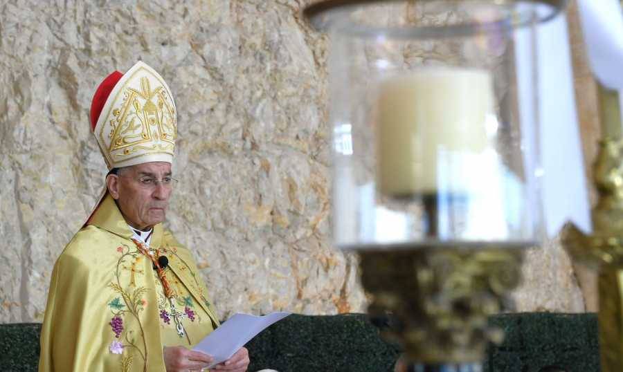 الراعي: على المسؤولين انتخاب رئيس للجمهورية