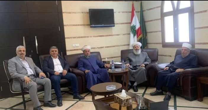 المفتي زكريا يستقبل وفداً من المجلس العلوي