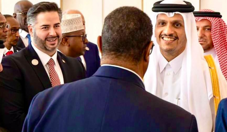رئيس مجلس الوزراء القطري يلتقي سلام .. هذا ما تم التشديد عليه