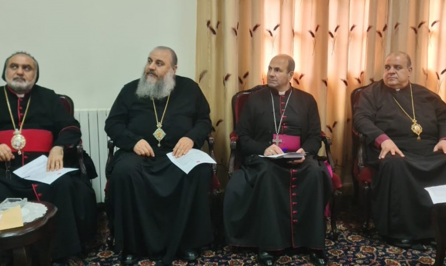 اساقفة زحلة والبقاع يطالبون باستمرار تفويض لحود بملف النبيذ