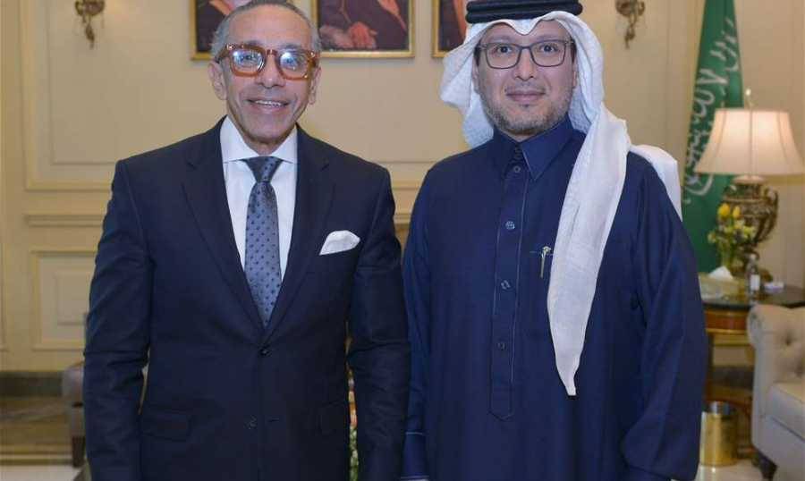 البخاري استقبل السفير المصري