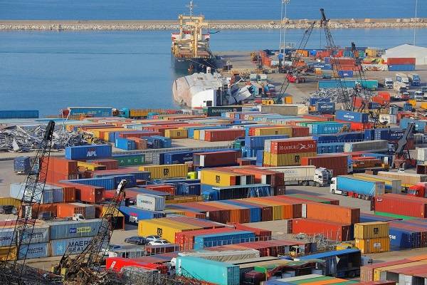 نقابة الوكلاء البحريين: مكافحة التهريب مصلحة وطنية