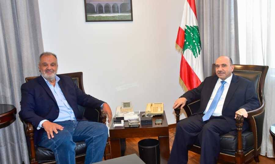 هذا ما بحثه بوشكيان مع سفير  الأردن