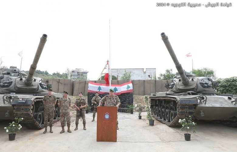 رئيس الأركان يتفقد فوج المدرعات الأول