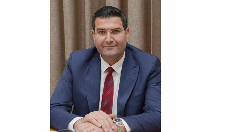 وزير الزراعة: سنقاوم الاحتلال حتى آخر طفل والحكومة ستعوّض شاء من شاء وأبى من أبى