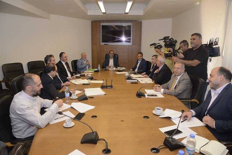 لجنة الاعلام تطلع على أجوبة 