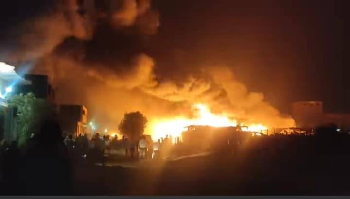 اندلاع حريق كبير في البراجيل في مصر